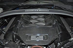 2015-2017 MUSTANG GT 5.0 CARBON FIBRE ENGINE COVER